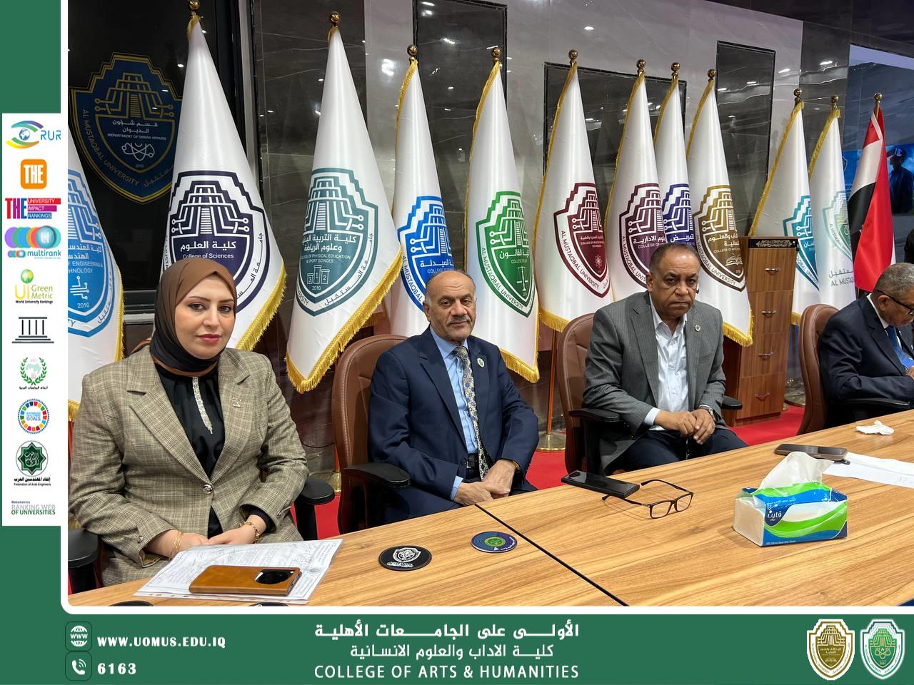 عميد كلية الآداب يتابع ميدانياً إجراءات تسجيل الطلبة للعام الدراسي الجديد